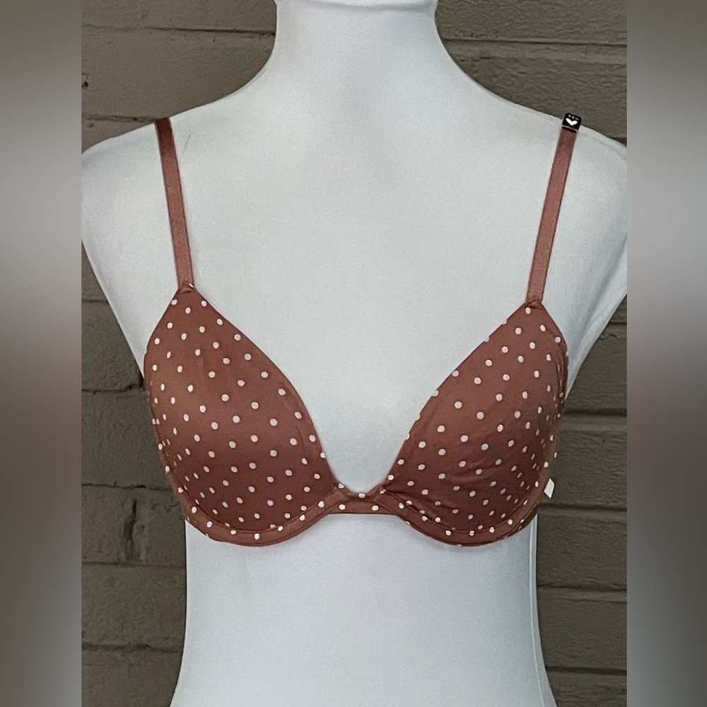 Victoria’s Secret NWT polka dot unlined Demi 34B